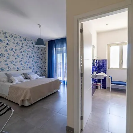 Attico 160 Bed & Breakfast *