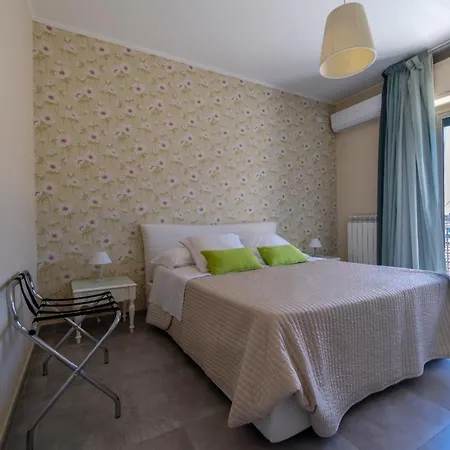 Attico 160 Bed & Breakfast *