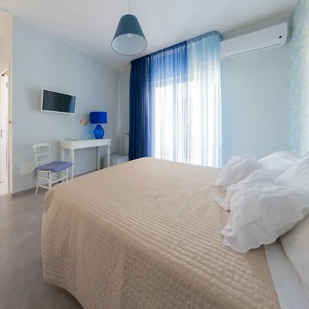 Attico 160 Bed & Breakfast *